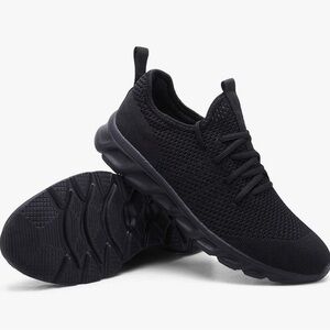 Black Mesh Men's Sneakers size 11